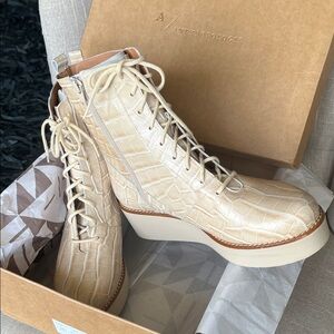 Anthropologie Cream Croc-Embossed Platform Lace-Up Boots